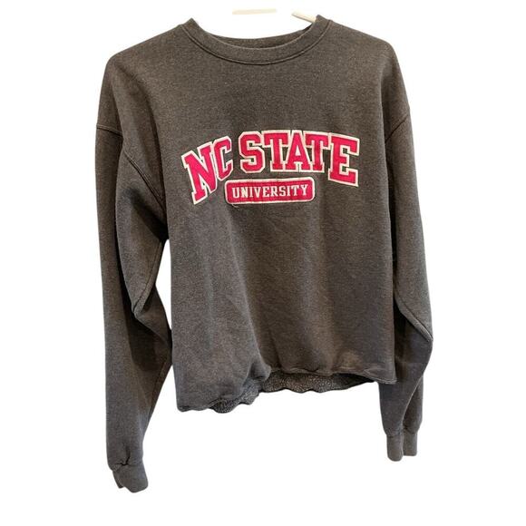 Champion Other - Vintage Champion Sweatshirt Womens Size Medium NC State Wolfpack Grey Pink 90s